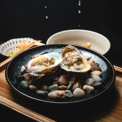 restaurant social media content